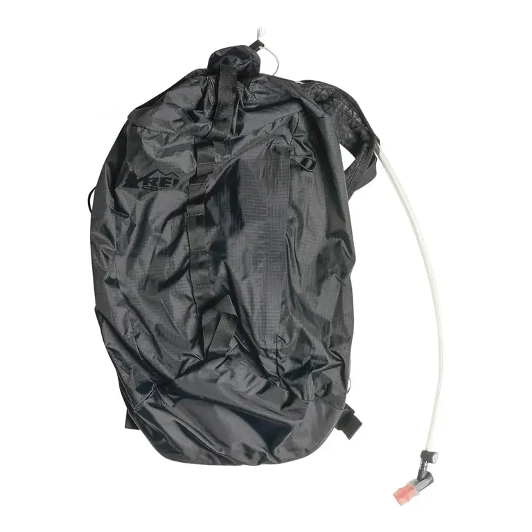 REI Co-op Flash 18 Pack
