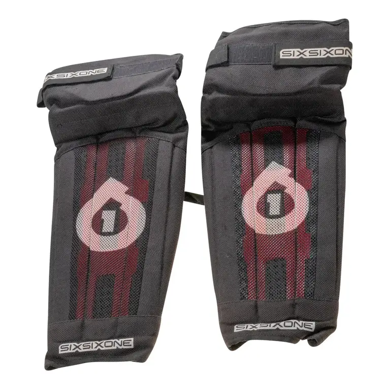 SixSixOne 4 x 4 Knee/ Shin Pads
